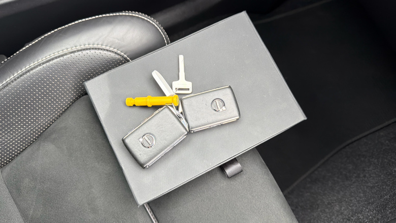 Volvo Xc40 2.0 D4 [190] R DESIGN Pro 5dr AWD Geartronic Diesel Estate